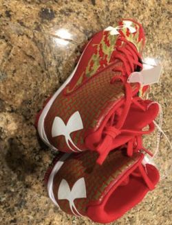 The flash top under armour cleats