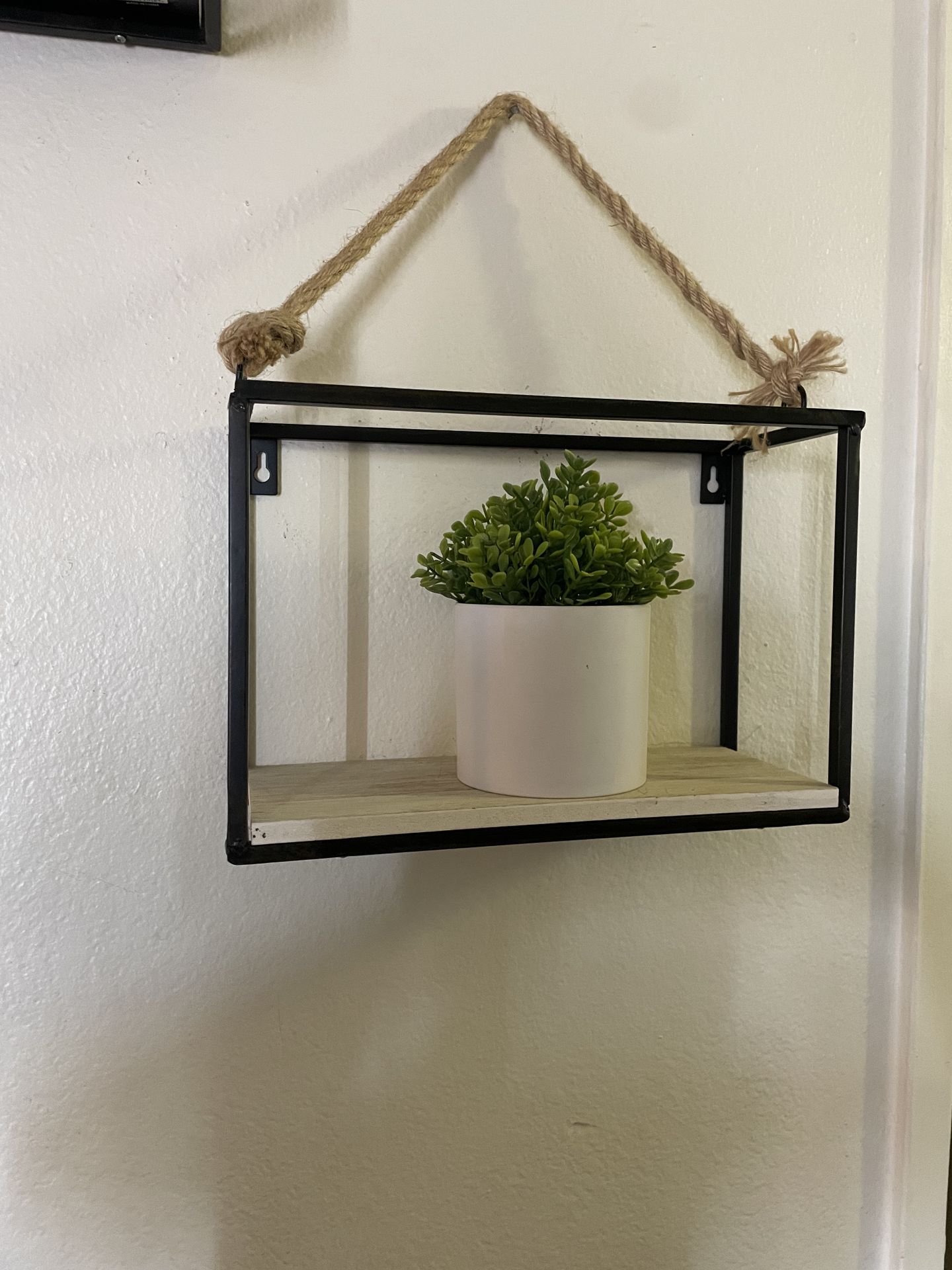 Floating shelves 2