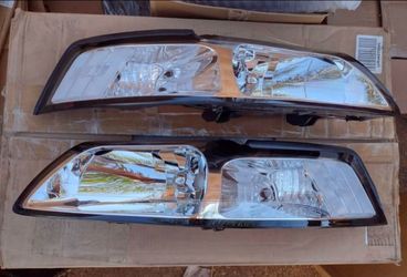 99-04 Ford Mustang Headlights faros calaveras micas luces lamps