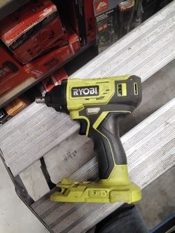 RYOBI ONE+ 18V CORDLESS 1/4" IMPACT DRIVER