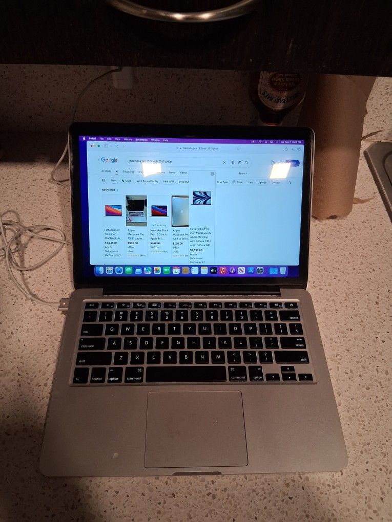 MacBook Pro 13.1 INCH Laptop 
