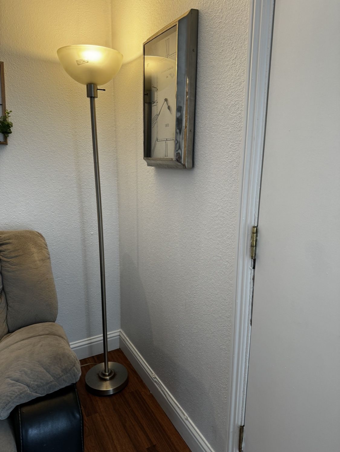 LAMP$10 CLOCK$25
