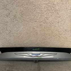 2017 - 2020 CHRYSLER PACIFICA REAR LIFT-GATE MOLDING PANEL CAMERA OEM 6NX37TRMA