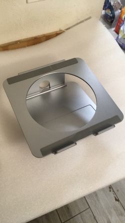 KXLY Laptop Stand