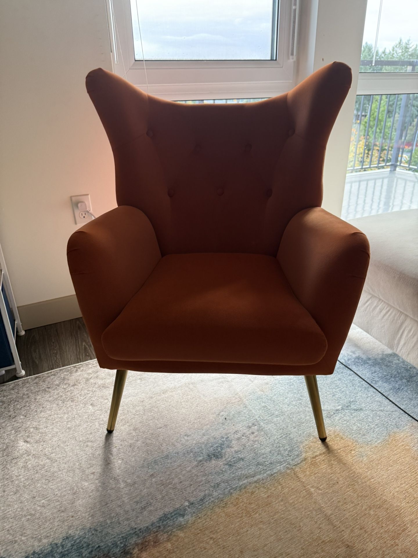 Accent Chair + Shelf