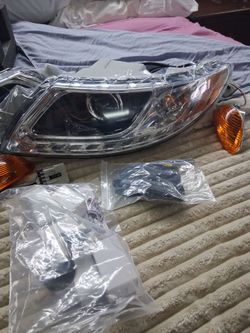 International semi truck headlights with bulbs hardware wiring