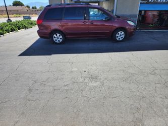 2006 Toyota sienna V6