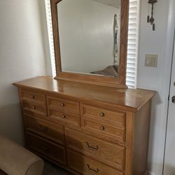 Stanley (7 Drawers) Dresser with Mirror