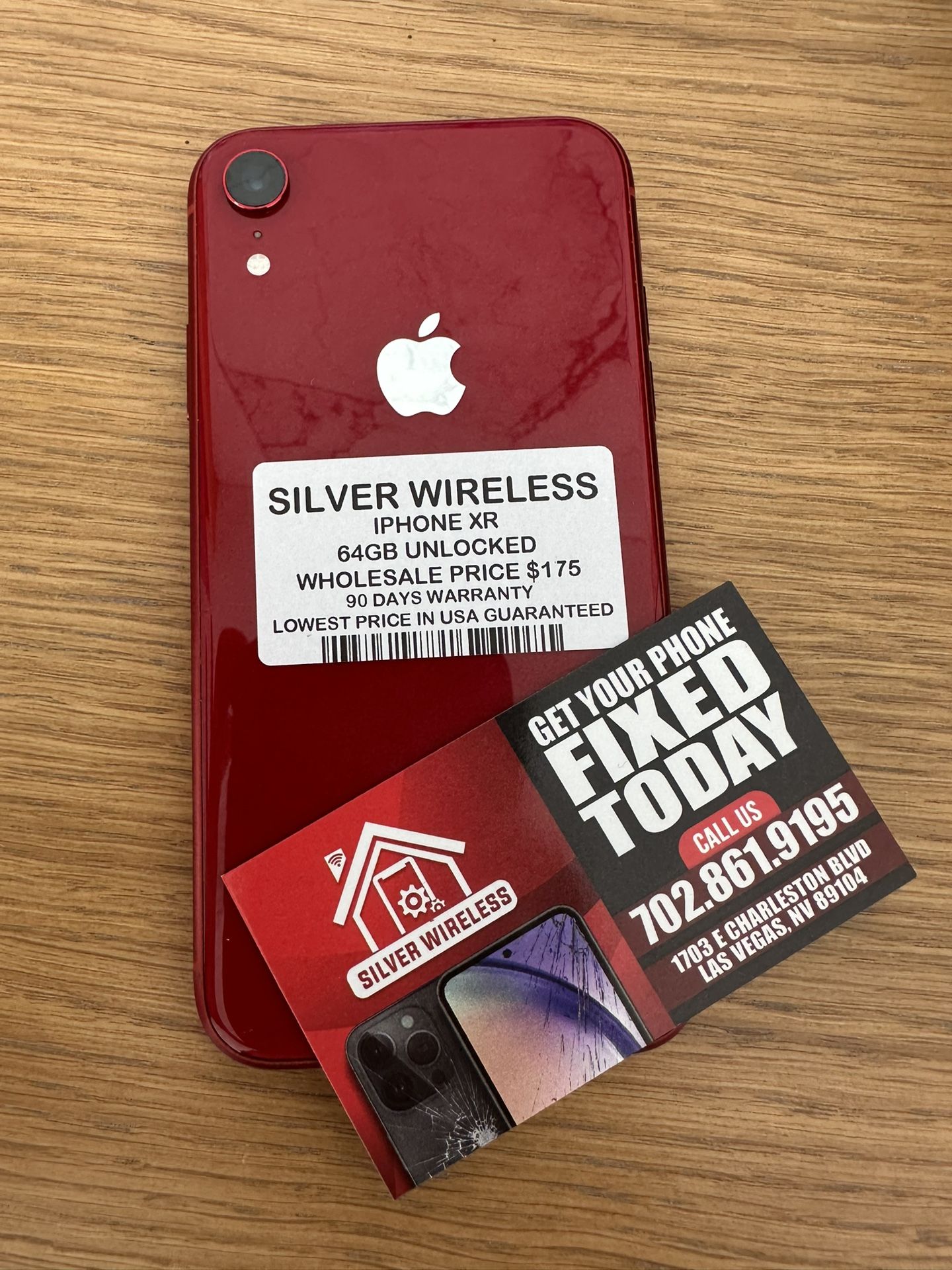 IPHONE XR 64GB UNLOCKED