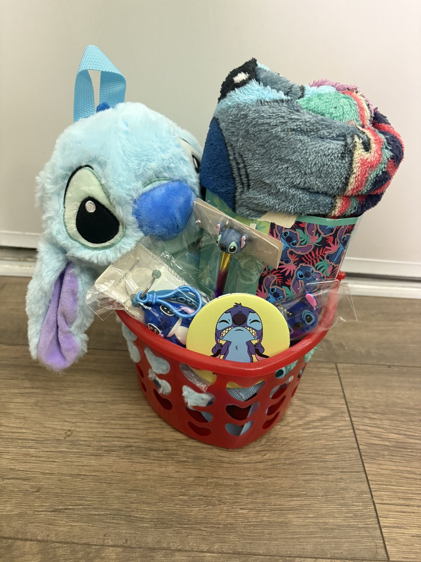 Stitch Gift Set (See Description For What’s Included)