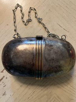 Vintage Metal Hard Clamshell Case Shoulder Purse