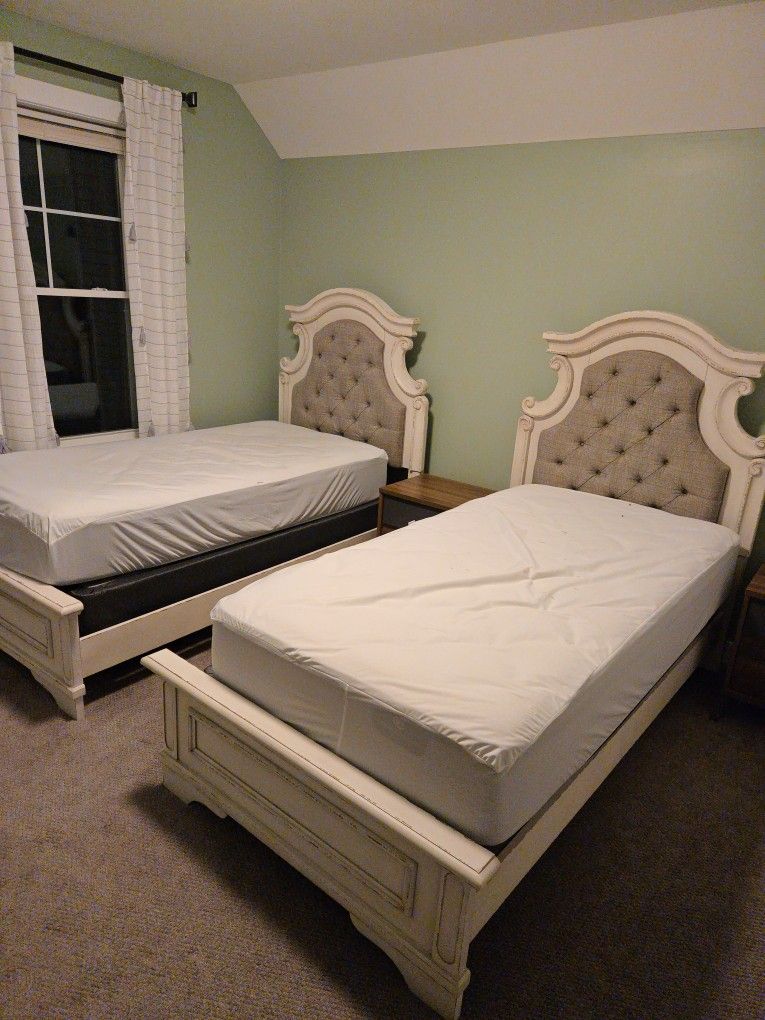 Twin Beds, Box Spring, Headboard and Footboard