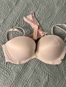Victoria’s Secret strapless push-up