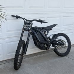 2023 Surron LBX 