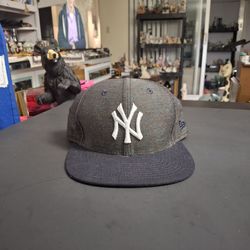 New York Yankees New Era 9Fifty Snapback In Gray Wool Twill & Black Brim Original Fit, MLB Genuine Merchandise