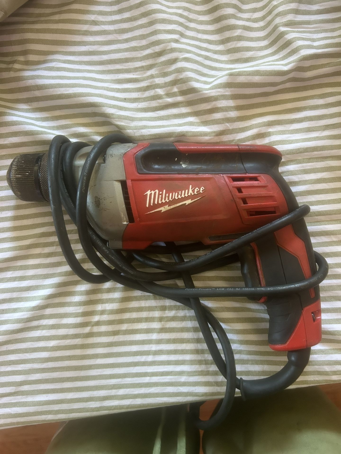 Milwaukee drill hammer