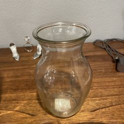 Glass vase