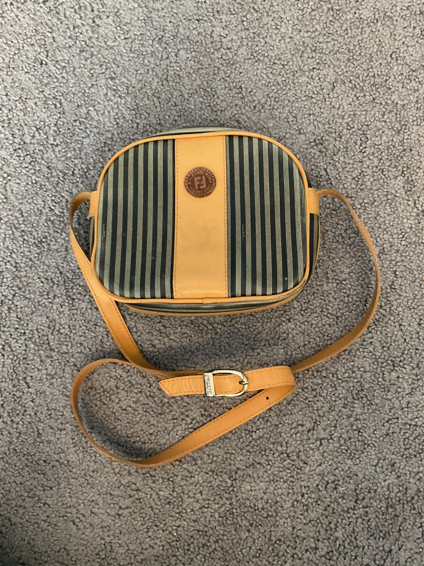 FENDI Vintage Leather Striped Crossbody Shoulder Purse Handbag Bag for Sale  in Bayport, NY - OfferUp