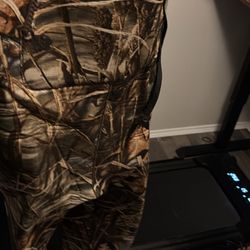 Cabelas Waders and Gloves