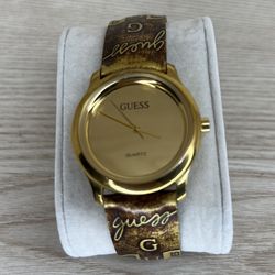 Vintage Guess Watch 1993 – Water Resistant Classic Timepiece 