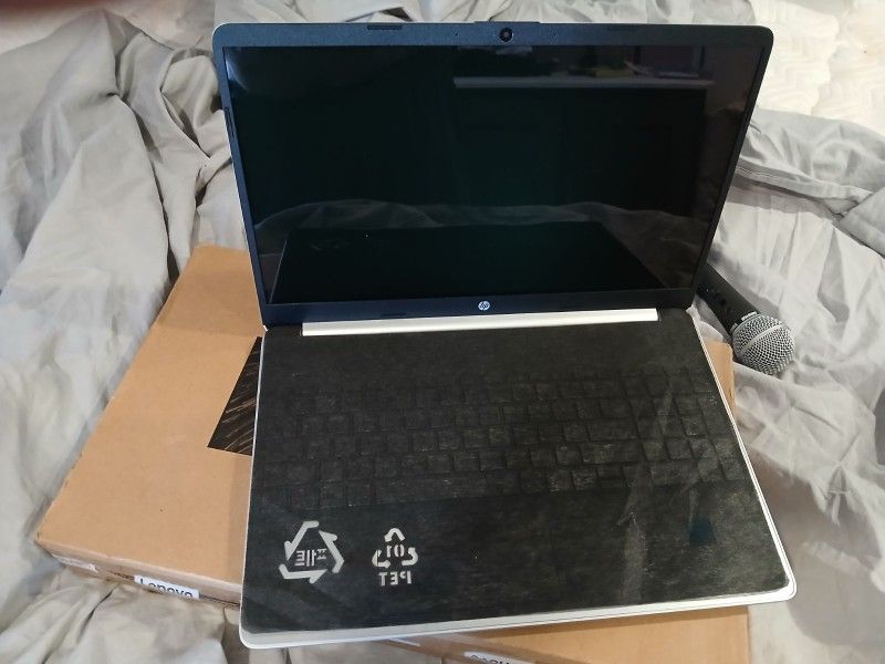 Paid $900 ask only $100.Laptop never used new works.Perfect a great deal