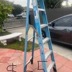 Excellent Condition, Different Sizes Fiberglass Ladders