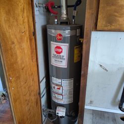 USED WATER HEATER FOR SALE