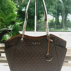 Michael Kors Tote 