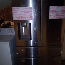 Samsung French Door Refrigerator 