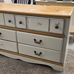 Chest/Dresser For Sale