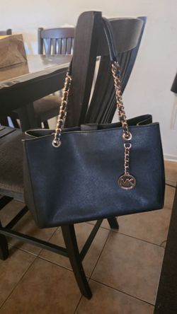 Bolsa MK