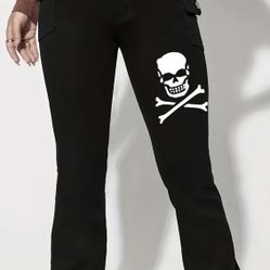 Brand New Womens Junior JRS Skull/Crossbone Bootcut Stretch Black Jeans Pants XL XLarge 12