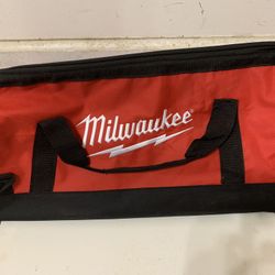 Milwaukee 22 inch Tool Bag Heavy Duty 