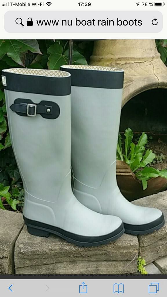 Rain Boots woman's size 7
