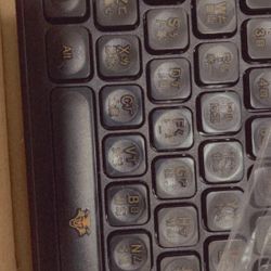 Bilingual Chinese English Wired Computer Keyboard, Chinese USB PC Keyboard Comfortable Hand Feel Silent Typing, 108-keys Full-Sized Keyboard for Home,