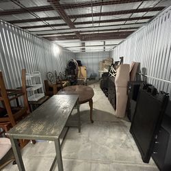 10x30 BULK STORAGE UNIT LIQUIDATION – ROTATING INVENTORY LOT