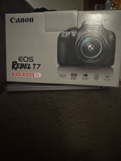 Canon Eos Rebel T7