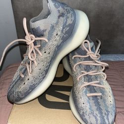 Adidas Yeezy Boost 350 V2 CP9366 Cream / Triple White — Size 9 — Gently Worn