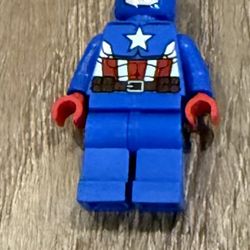 Captain America Lego figurine 