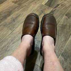 East land Ladies Slip On Shoes