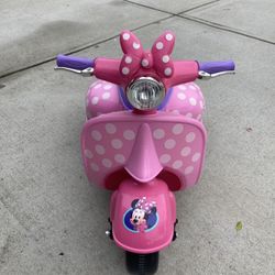 Minnie Mouse Motorbike with Sidecar 