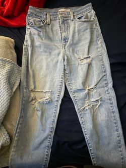 High waisted mom jeans (Levi)