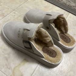UGG Women’s Shoes !!!! 