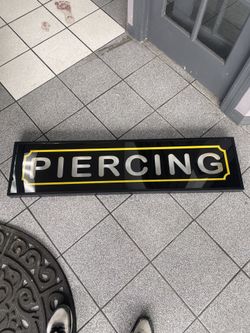 Body Piercing Sign