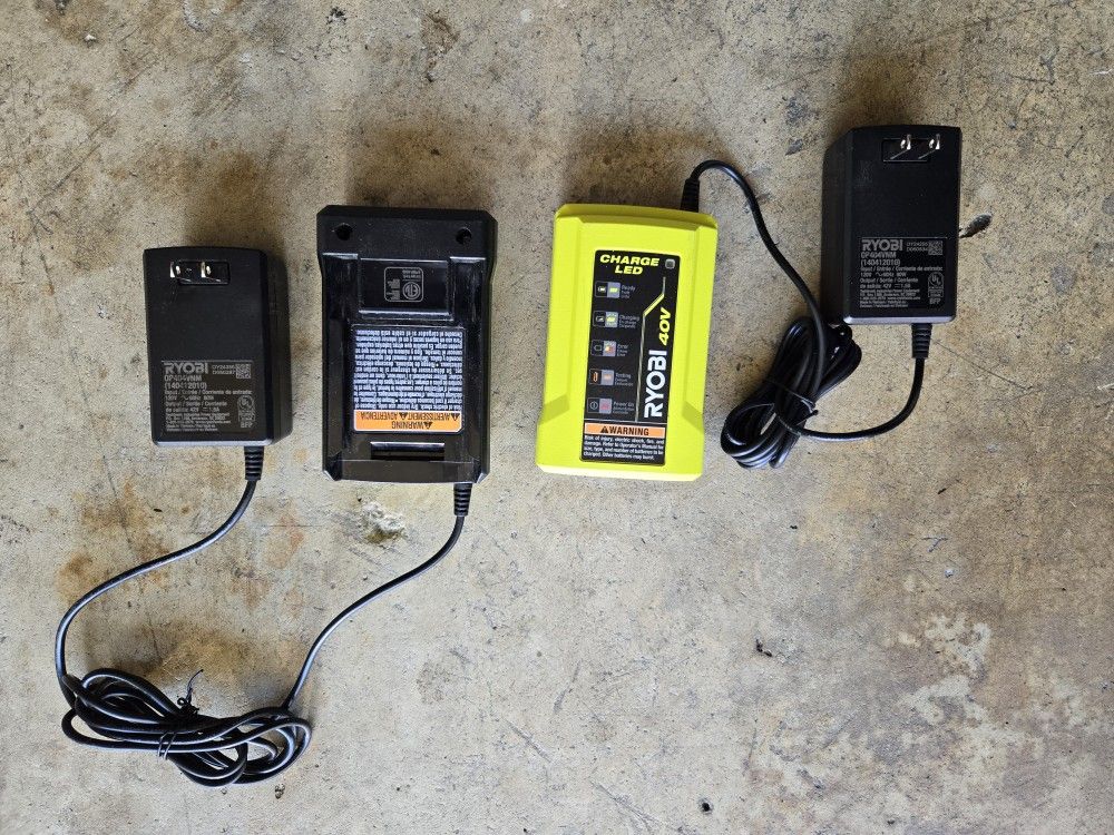 Ryobi Charger