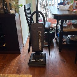 Eureka Vacuum With Attachments