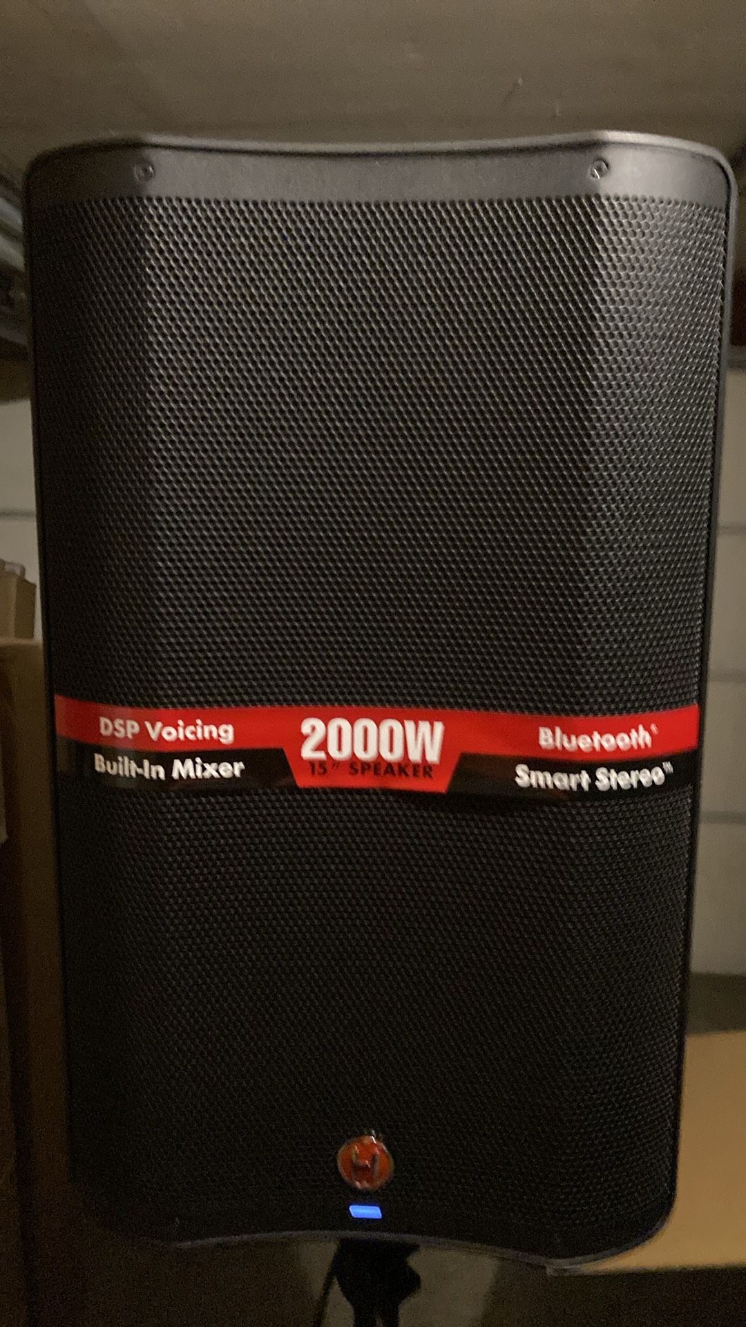 Harbinger Vari V2315 ,,15 Inch powered Speaker 2,000 Watts With Blue Tooth