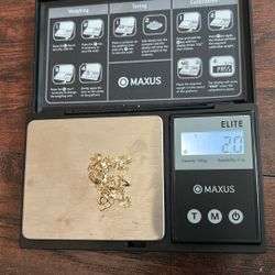 Women’s Gold Necklace
