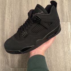 Jordan Retro 4 Black Cat