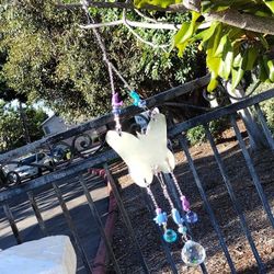 CUSTOM-MADE SUNCATCHER